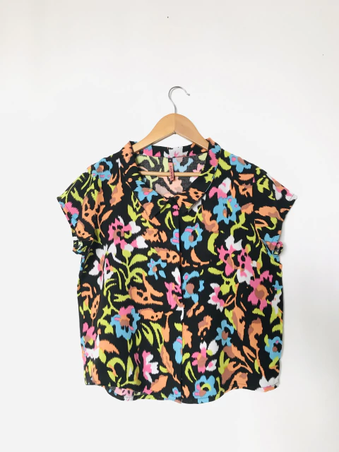 Negra Turquesa Camisa Gataflora Talle M